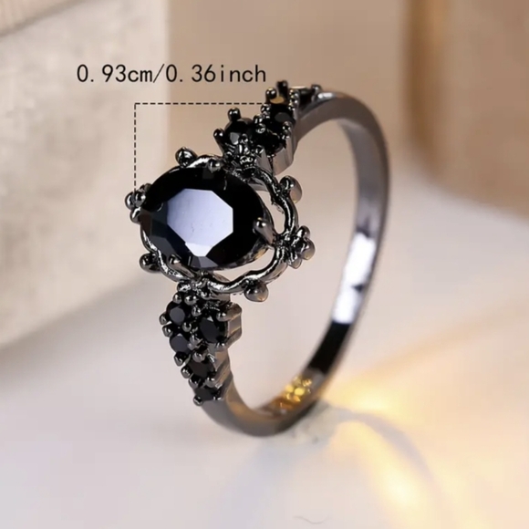 Black Onyx Lab Created Diamond Cocktail Ring Size 8 NWT - Picture 4 of 11